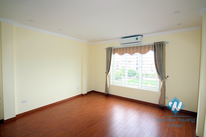 Newly house for rent near Ha noi Train station- Hoan Kiem